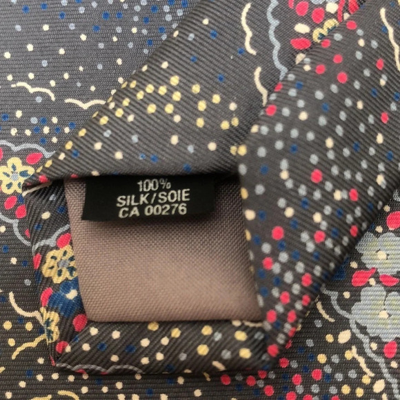 Chaps Ralph Lauren 100% silk paisley tie, grey blue red yellow floral print - Picture 5 of 5